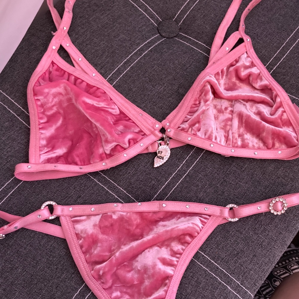 SUGAR TRILLZ BFF-Charm Lingerie Set Pink Velvet